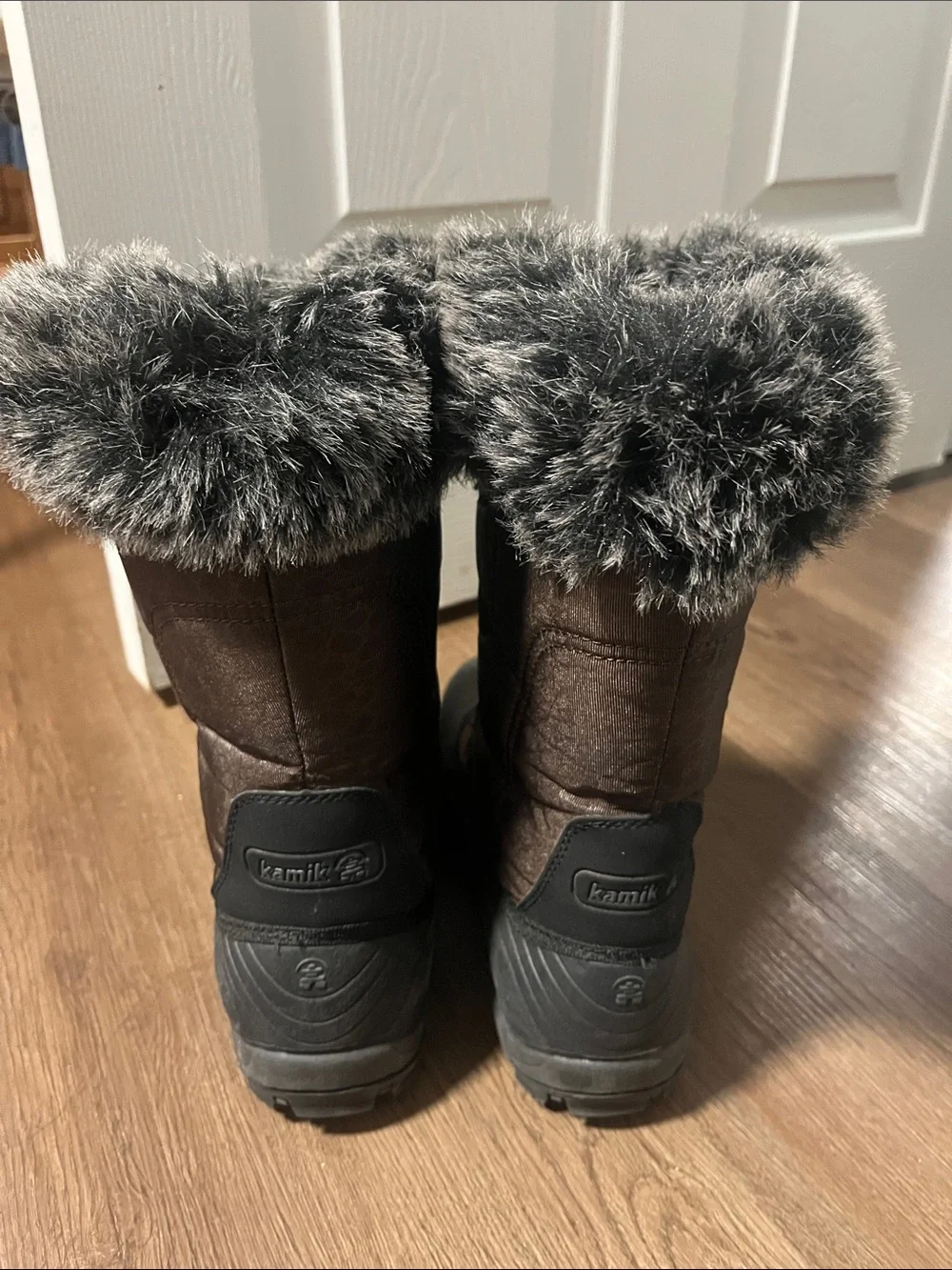 Kamik Brown Winter Boots with Gray Faux-Fur Cuff